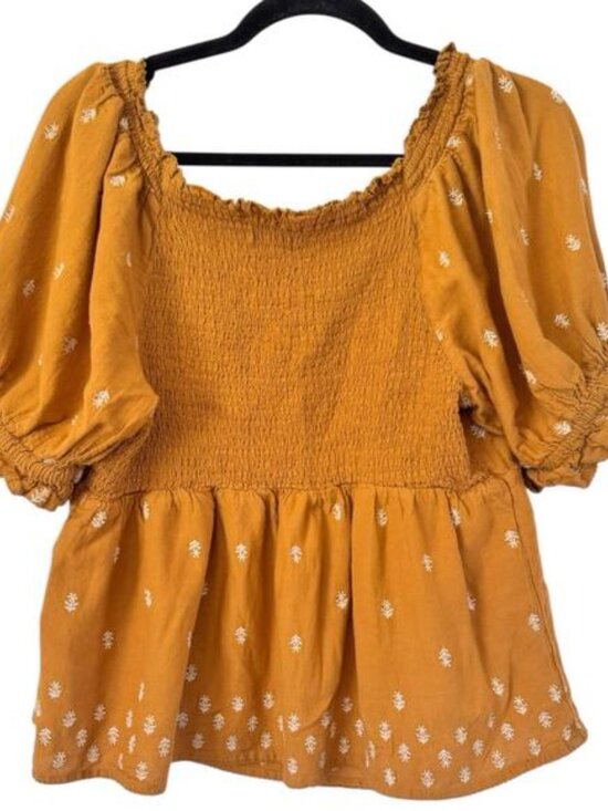 Old Navy Mustard Yellow Smocked Puff Sleeve Peasant Top Women’s Size Large - Picture 2 of 7